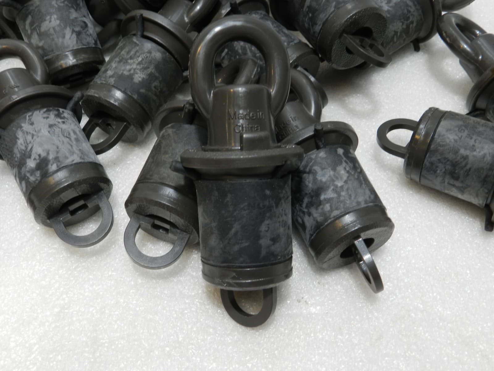 21 Commscope JackMoon 187308-000 JM-BLA-12D148U Plug Conduit Solid Round (B89M) - Thumbnail 3