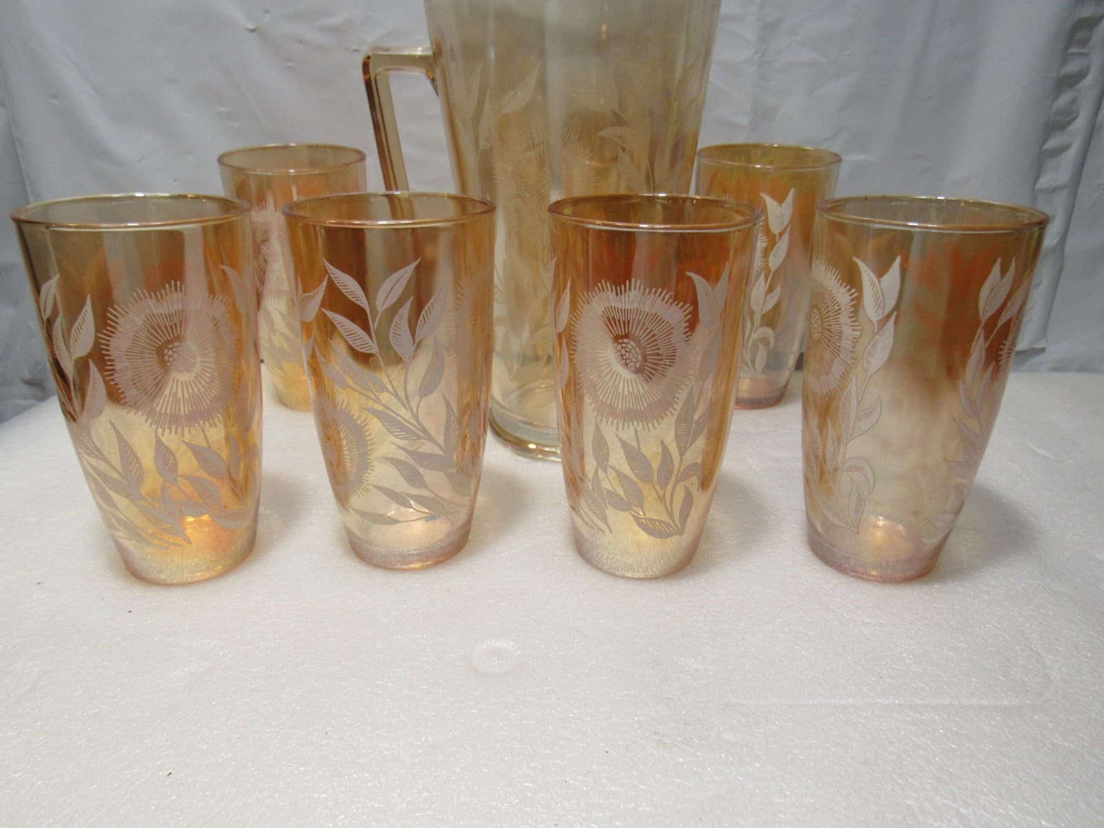 Vintage JEANETTE 1950s Marigold Carnival Glass Pitcher/6 Cups White Cosmos U38JJ - Thumbnail 5
