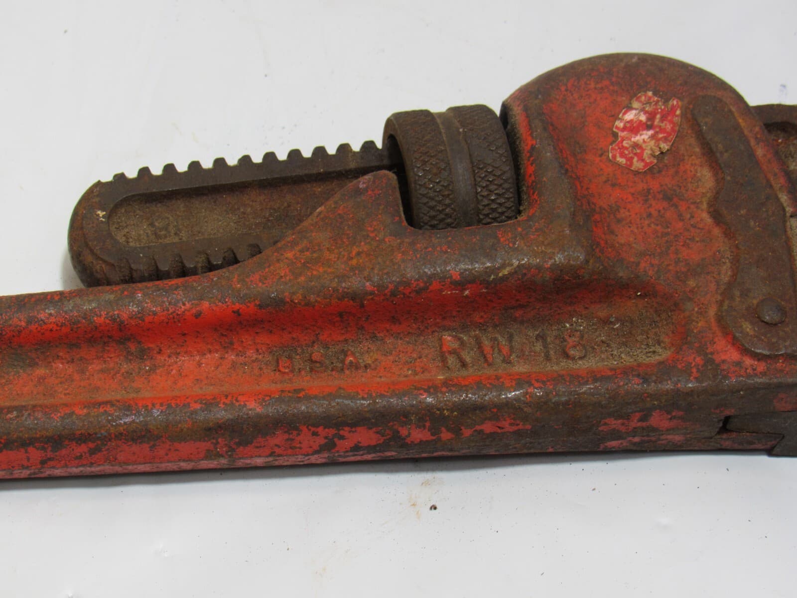 Reed Mfg 18” Heavy Duty Pipe Wrench RW18 Vintage Made In USA (K81M) - Thumbnail 5