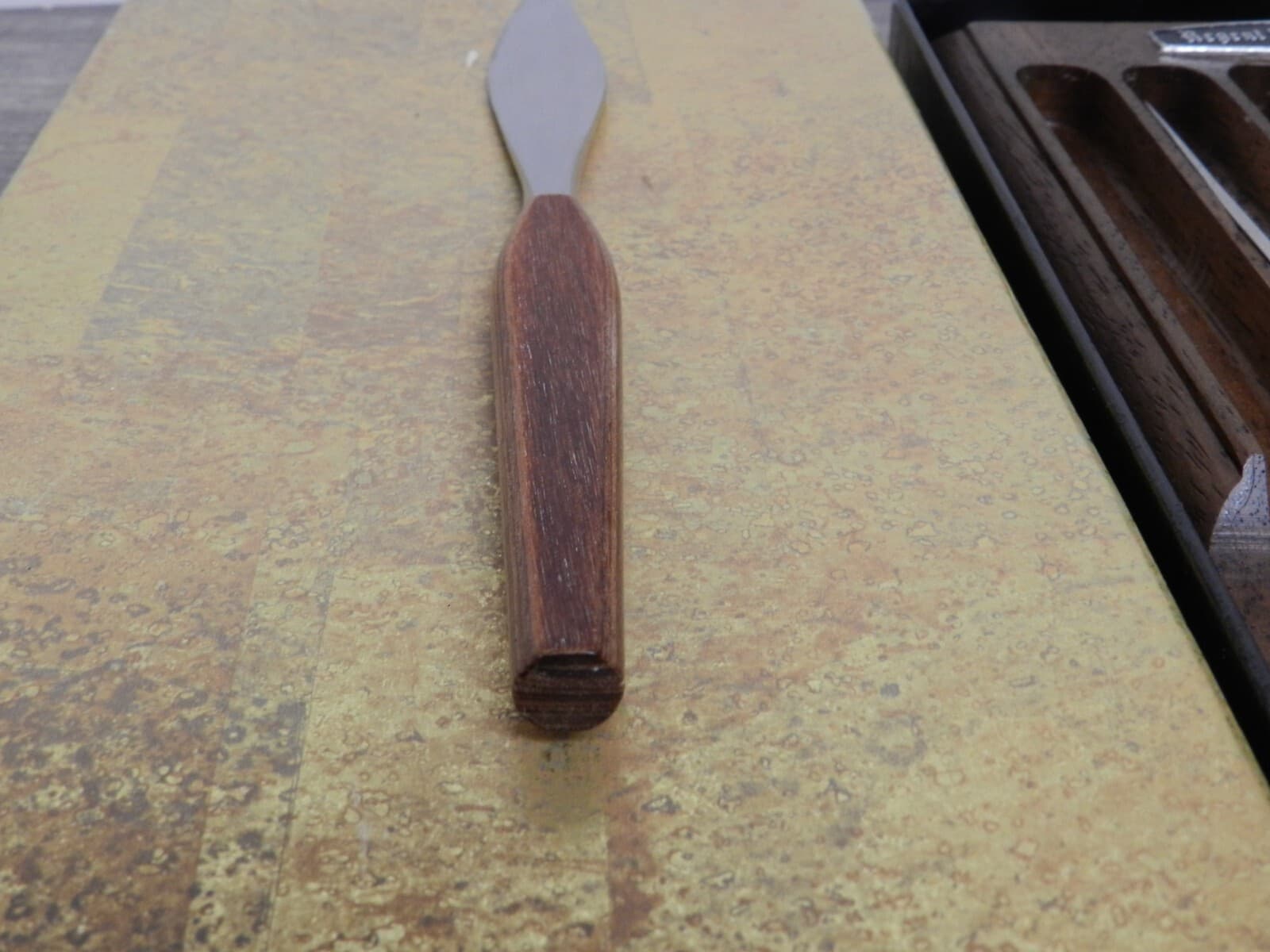 Vintage Rare Find Regent Cutlery 6 Piece Stainless Set Wood Handles B81J - Thumbnail 5