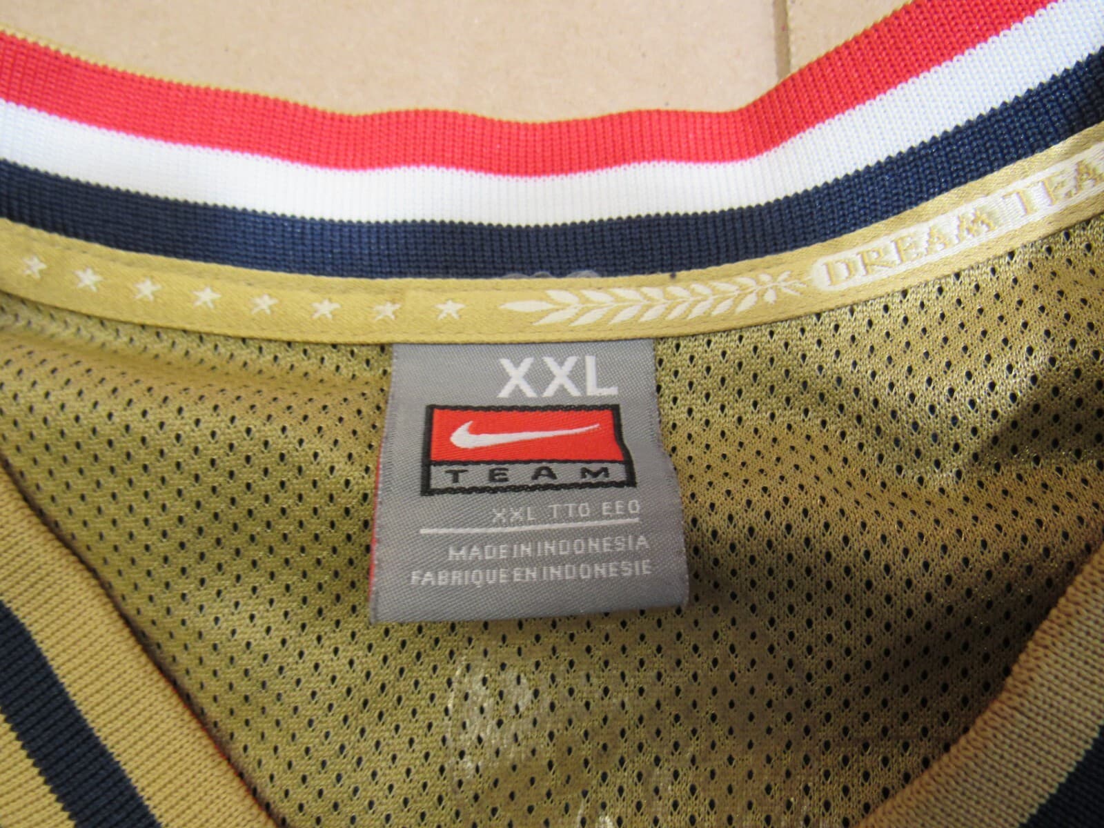 NIKE Michael Jordan USA BASKETBALL DREAM TEAM WARMUP JERSEY Shooting XXL 2X I27K - Thumbnail 6