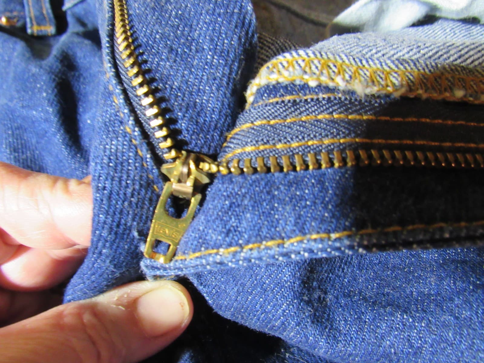 Vintage 90s Levis 505 Jeans Mens 34x30 Orange Tab Blue Denim Dark Wash (V88JJ) - Thumbnail 6