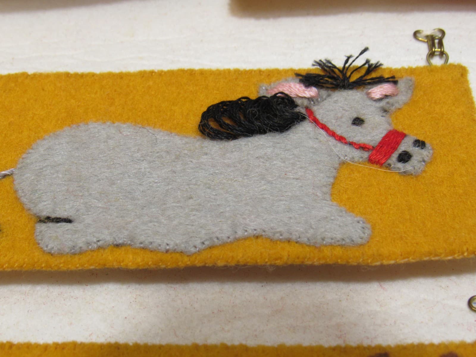 Dicksons Nativity Theme Crimson Gold & Fern 12 x 29 Felt Advent Calendar B98J - Thumbnail 17