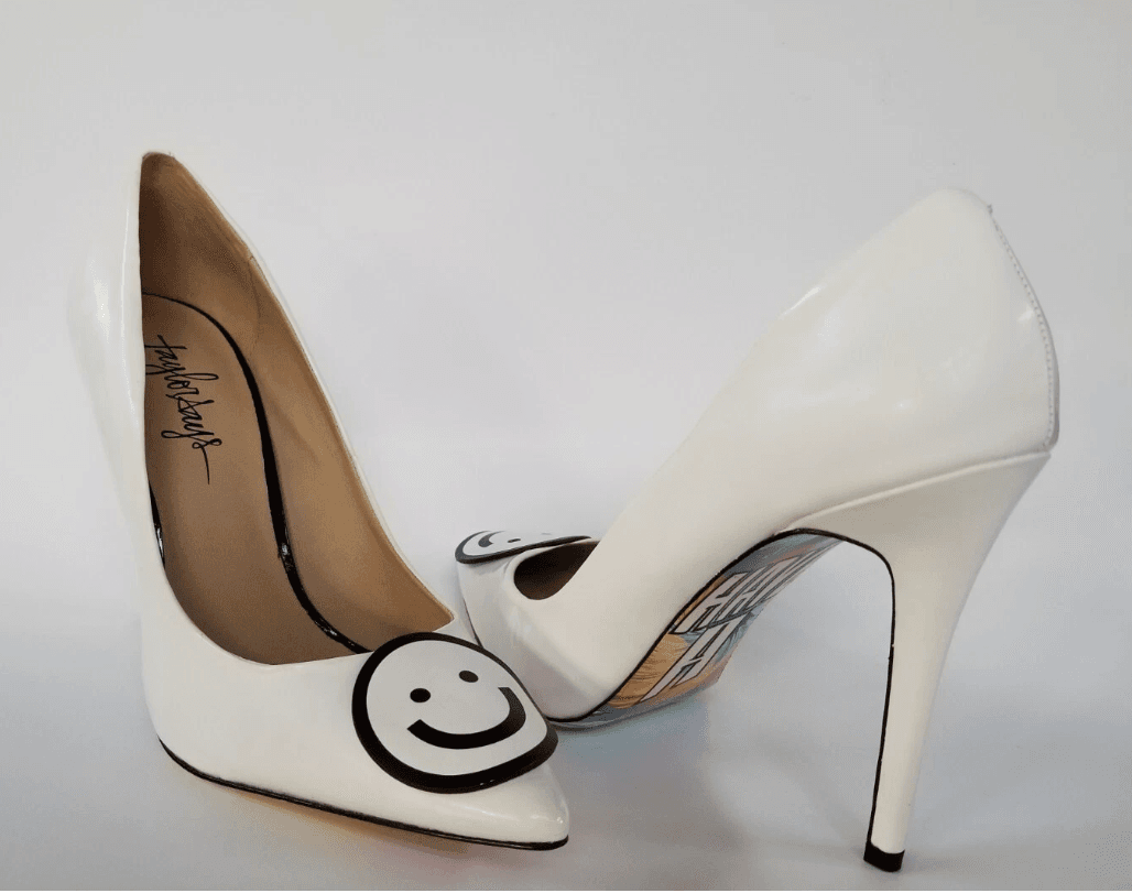 Taylor Says Be Happy White Leather Heels Stiletto Size 5.5 New (H94M) - Thumbnail 2