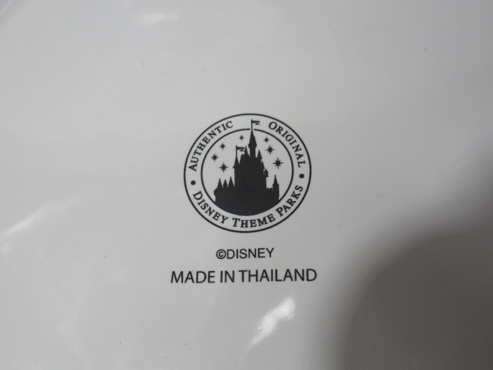 Mickey Mouse 13" Serving Bowl Disney Theme Parks/Treasure Craft Mickey Hands N16 - Thumbnail 6