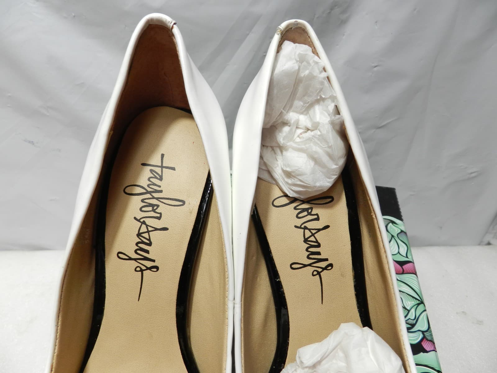 Taylor Says Be Happy White Leather Heels Stiletto Size 5.5 New (H94M) - Thumbnail 9