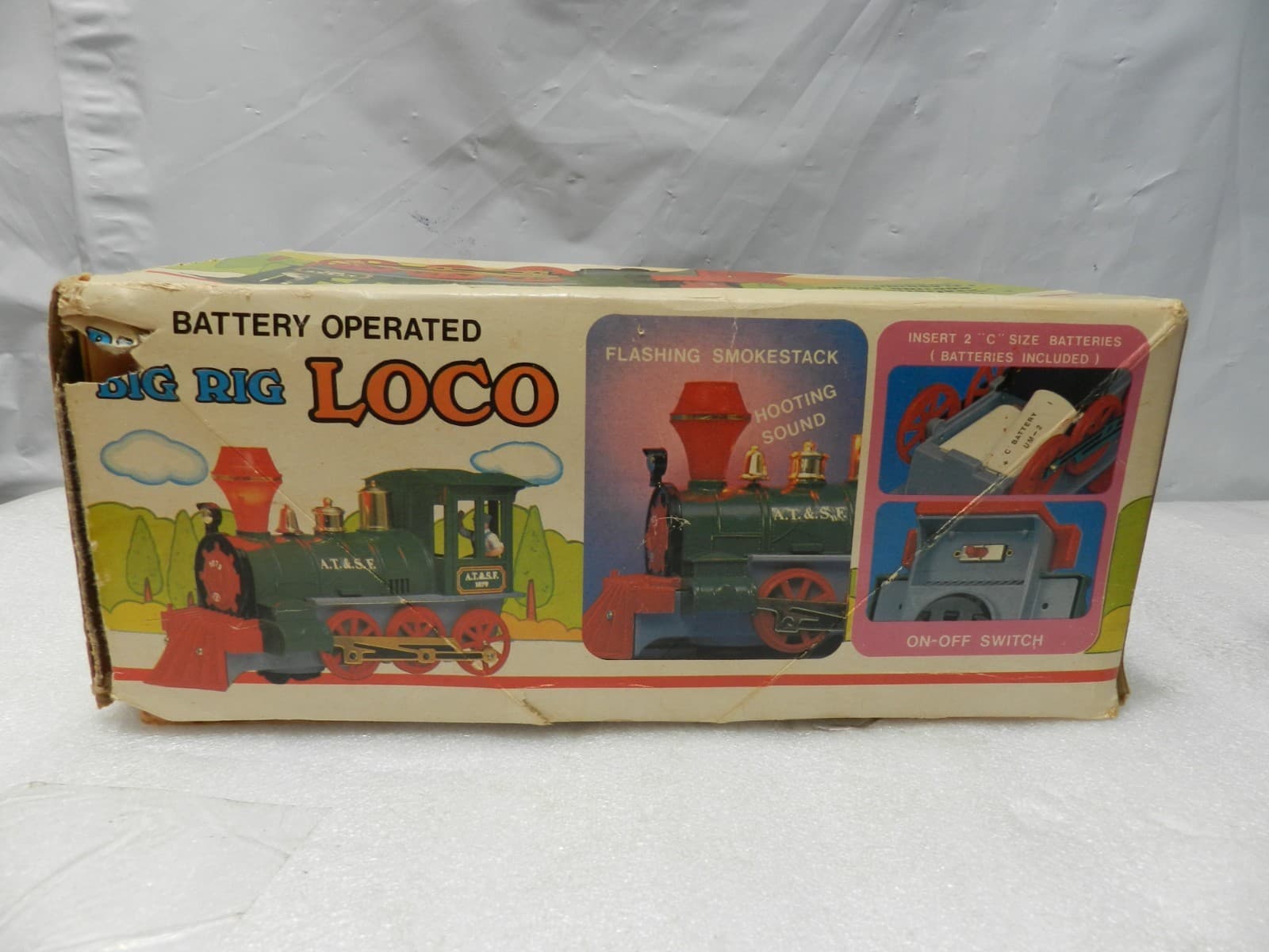 Vintage Big Rig Loco Locomotive Electric Train Bump N Go AT&SF 1079 (I1K) - Thumbnail 6