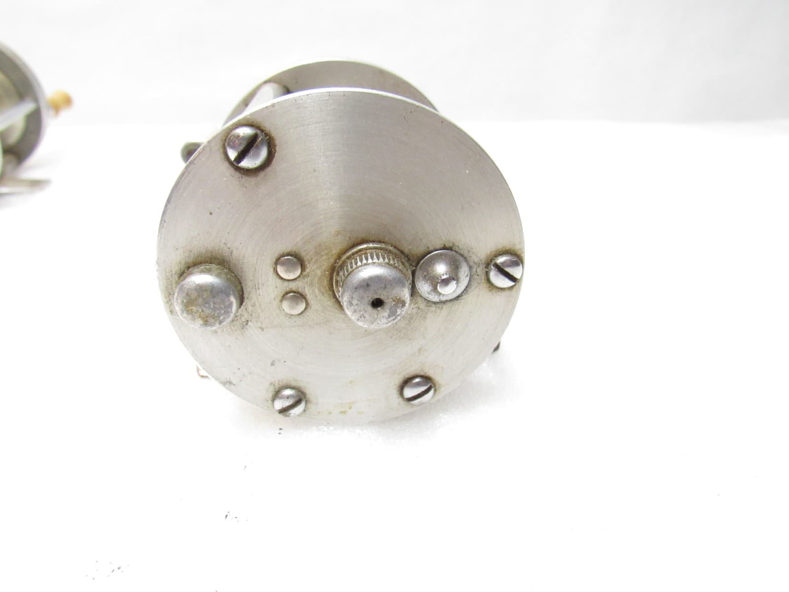 2 Vintage Fishing Casting Reels Pflueger Trump 1943 & Langley Lakecast 350 D94JJ - Thumbnail 10