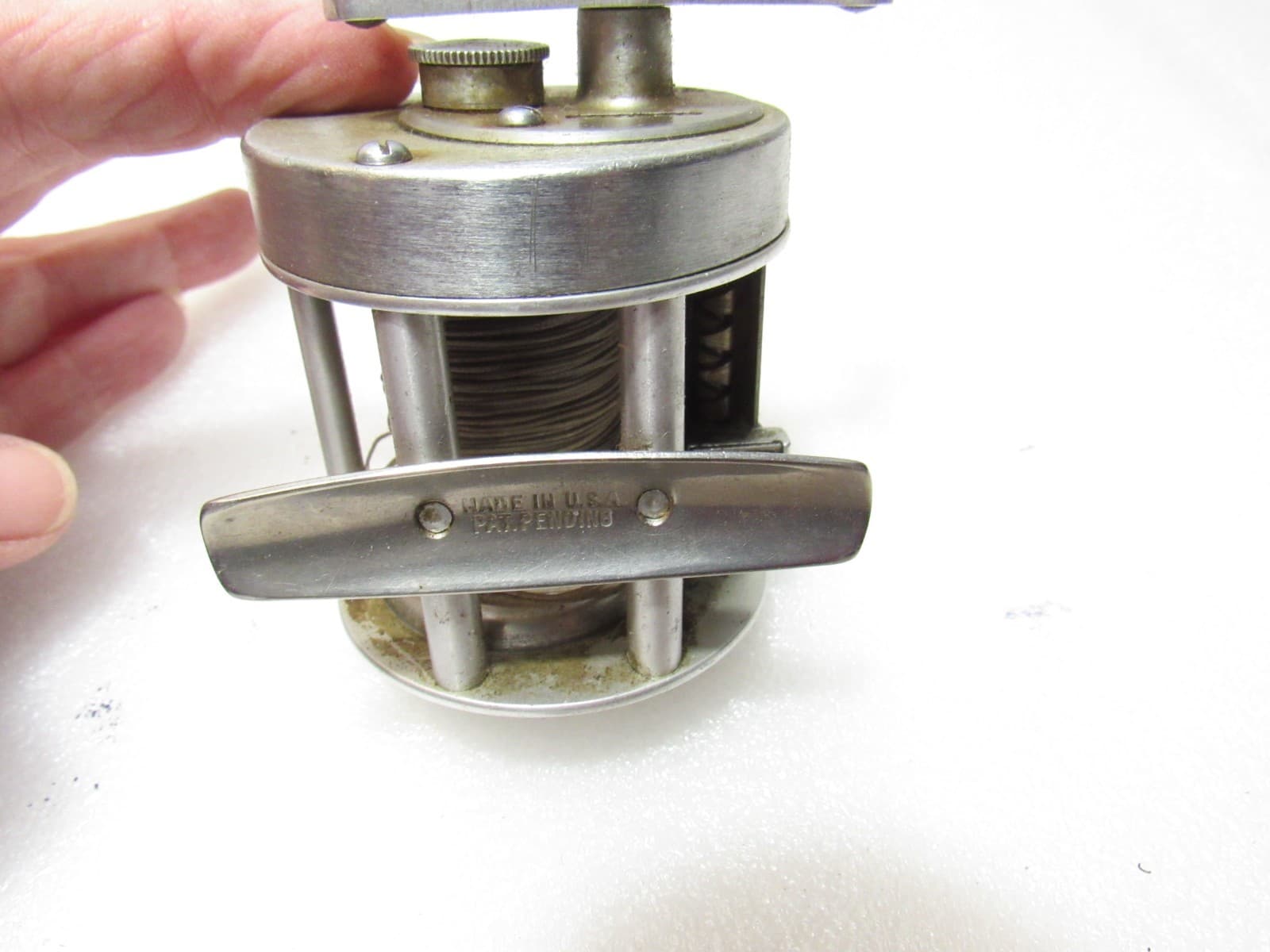 2 Vintage Fishing Casting Reels Pflueger Trump 1943 & Langley Lakecast 350 D94JJ - Thumbnail 13