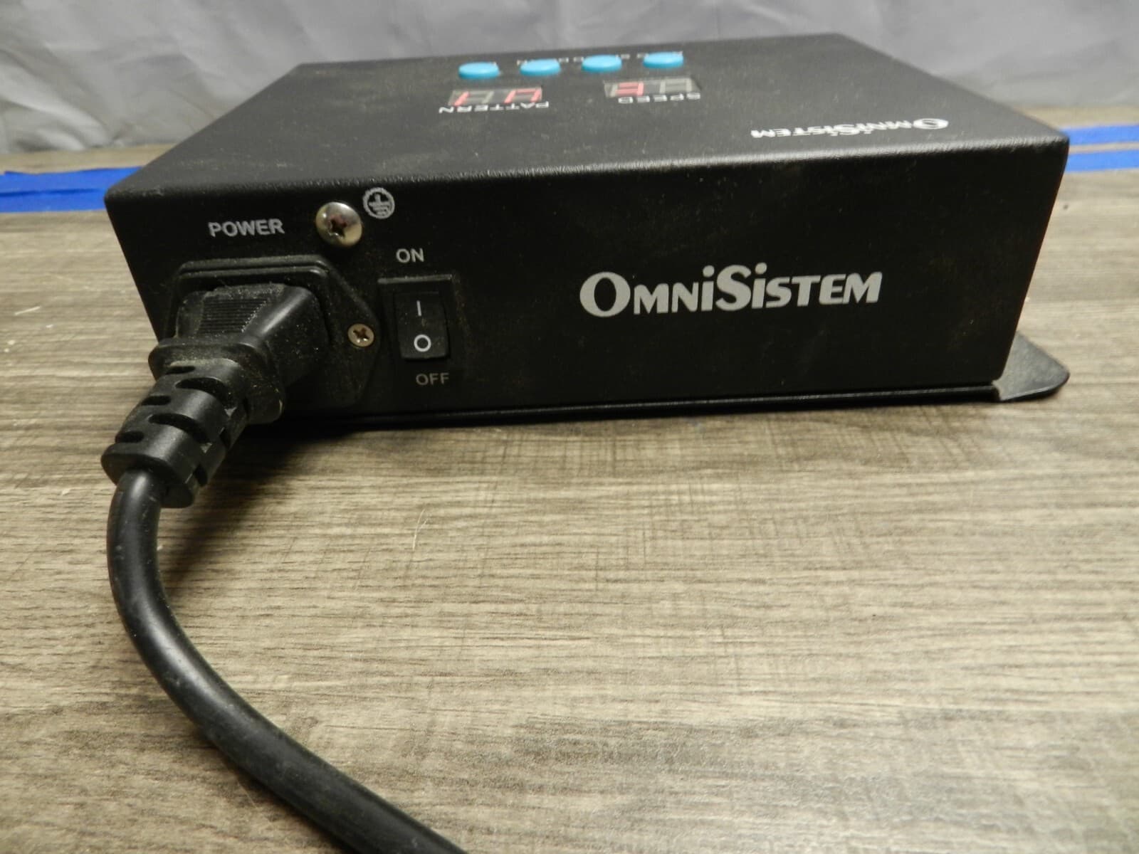 OMNISISTEM OS-1235 DJ Facade Controller with Built-in Programs SD Card (J4) - Thumbnail 5