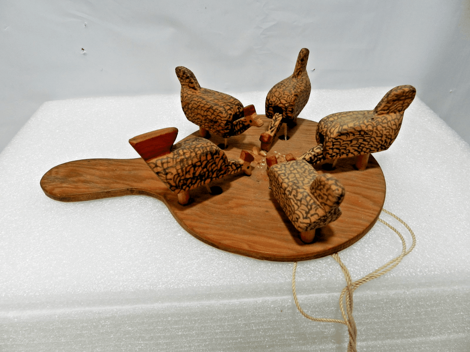 Vtg Folk Art Wooden Pecking Chickens Primitive Paddle String Toy (L83S) - Thumbnail 2
