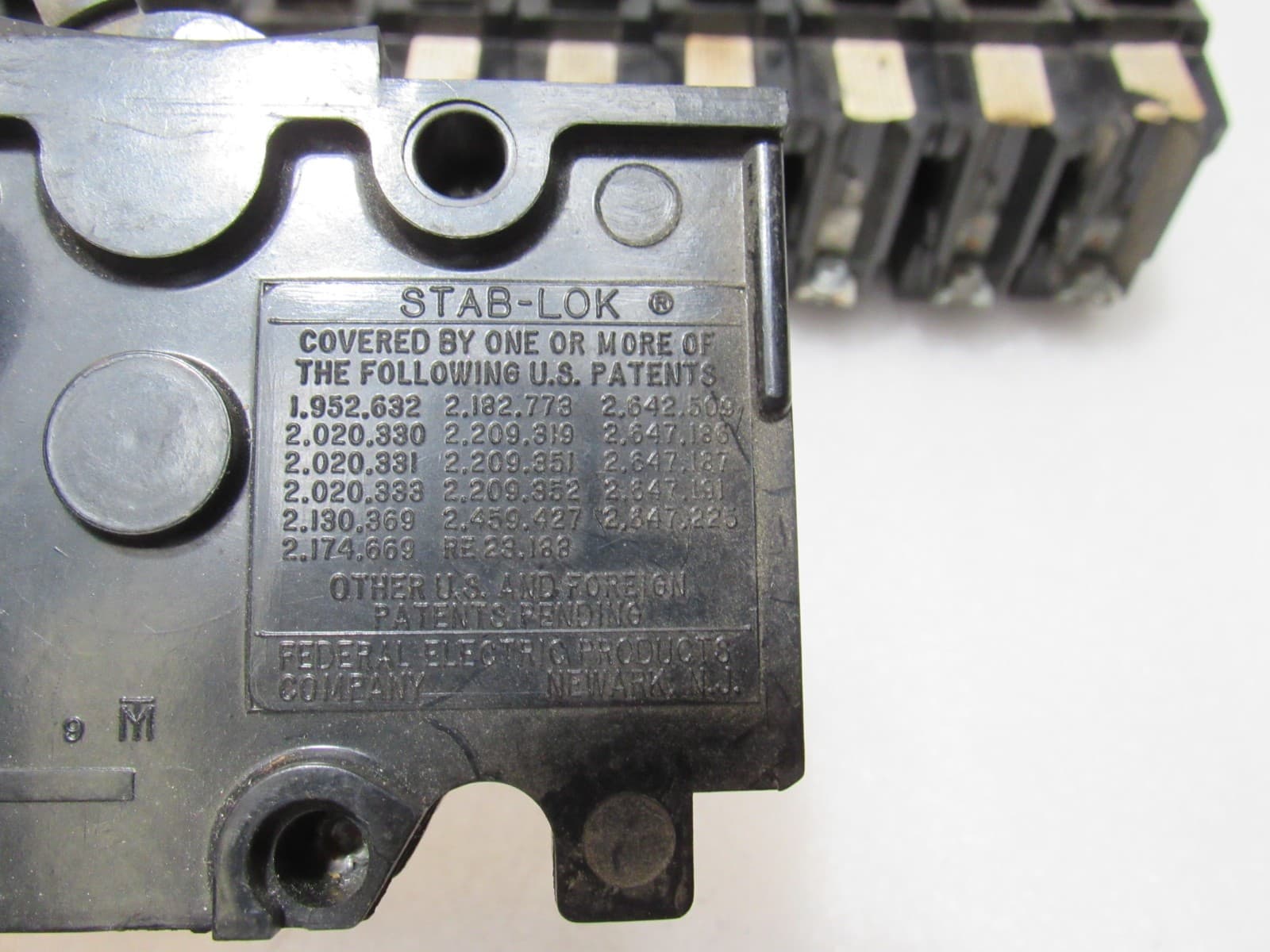 11 Federal Pacific NBSWD 20 Amp 1 Pole 120/240 Stab-Lok Plug In Breaker D98JK - Thumbnail 4