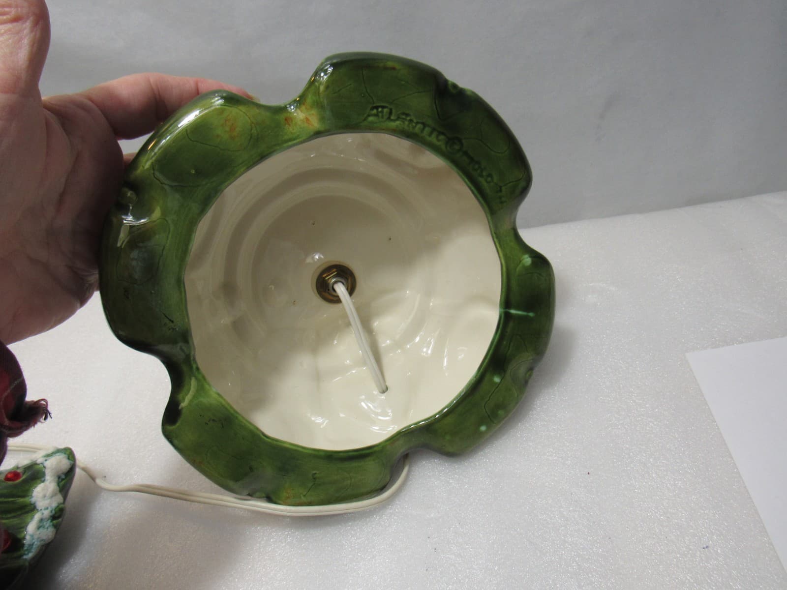 Vintage Atlantic Mold Ceramic Christmas Tree 16 Inch Snow Tipped Branches (D99K) - Thumbnail 14