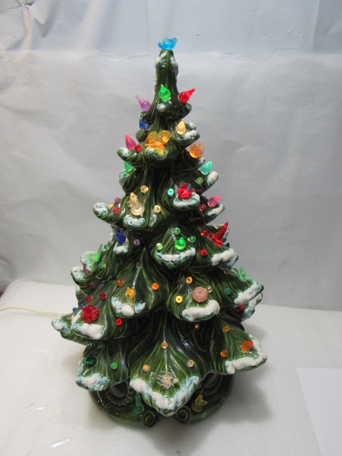 Vintage Atlantic Mold Ceramic Christmas Tree 16 Inch Snow Tipped Branches (D99K) - Thumbnail 8