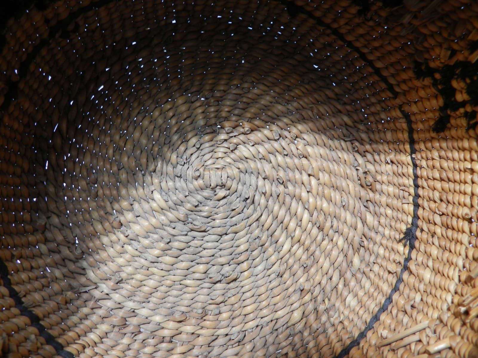 Antique Native American Woven Basket HUPA Northern CA Tribal 7 " to 8" L90S - Thumbnail 9