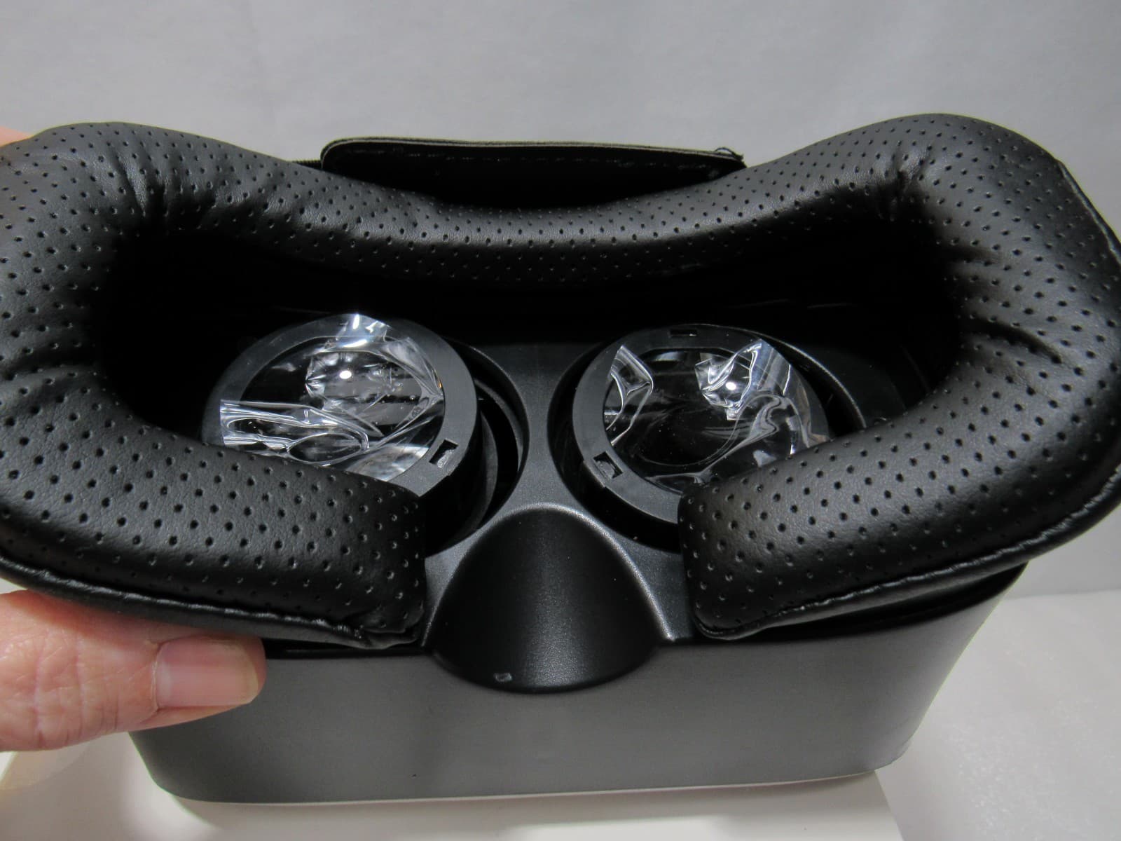 Yobi Virtual-Reality 3D Headset (E1K) - Thumbnail 7