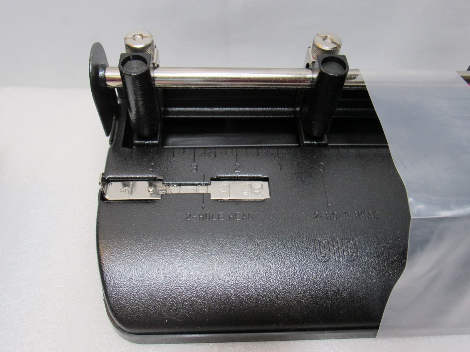 Officemax Heavy Duty Lever Handle 2-3 Hole Punch 32 Sheet (E5K) - Thumbnail 6