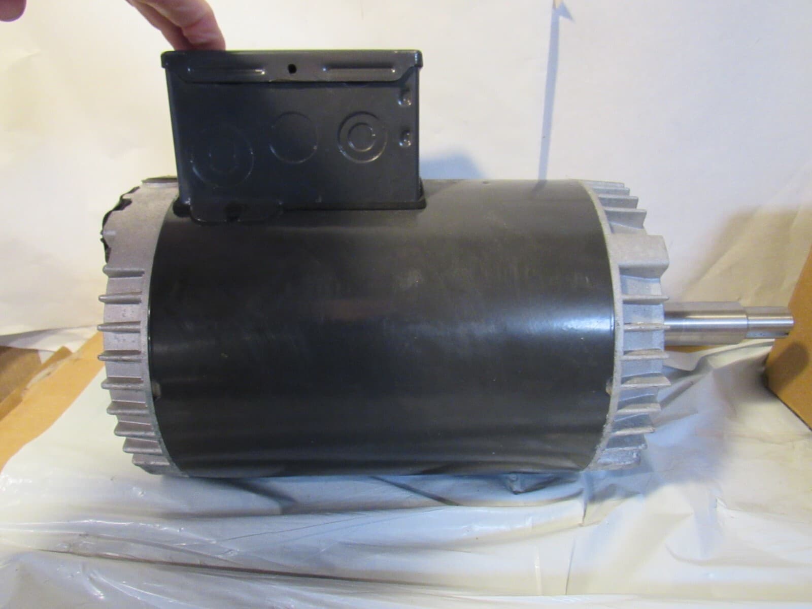 US Motors Jackson 06105-004-69-11 Motor, 3Ph 1 Hp P/W, Nidec W9K - Thumbnail 7
