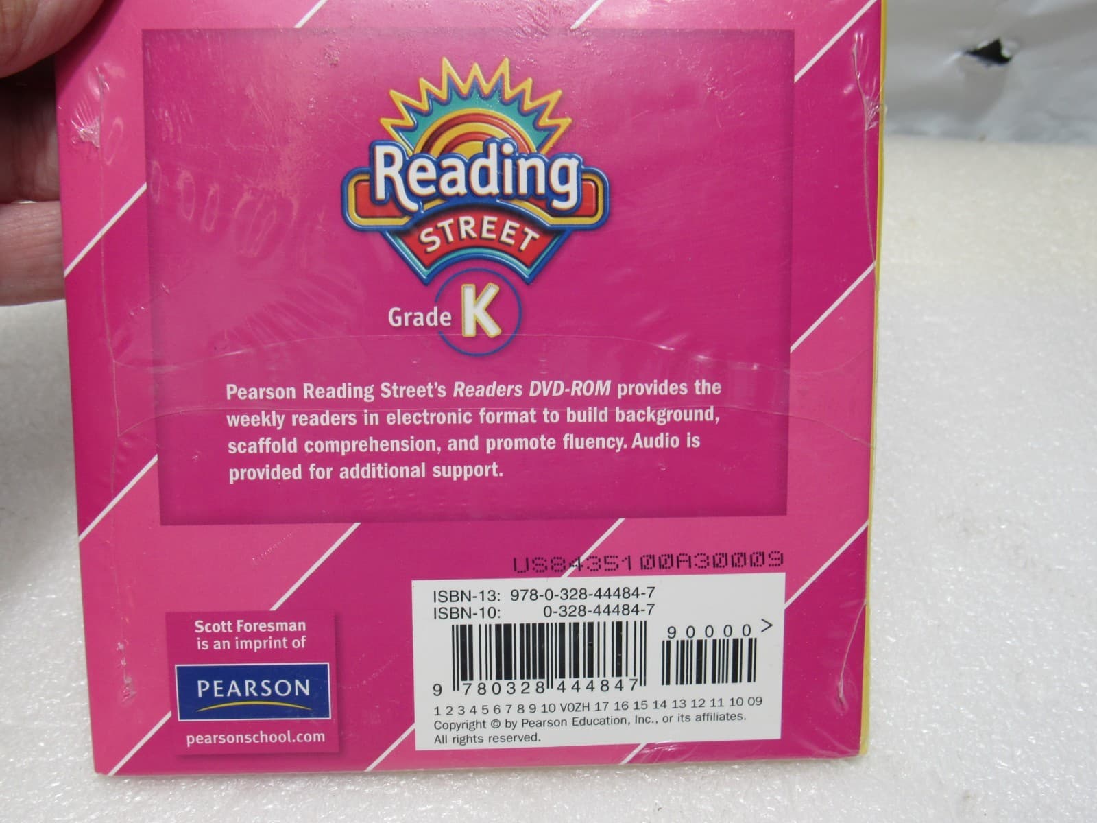 Reading Street Sing with Me/Background Building & Phonic Song CD Grade K (W6J) - Thumbnail 9