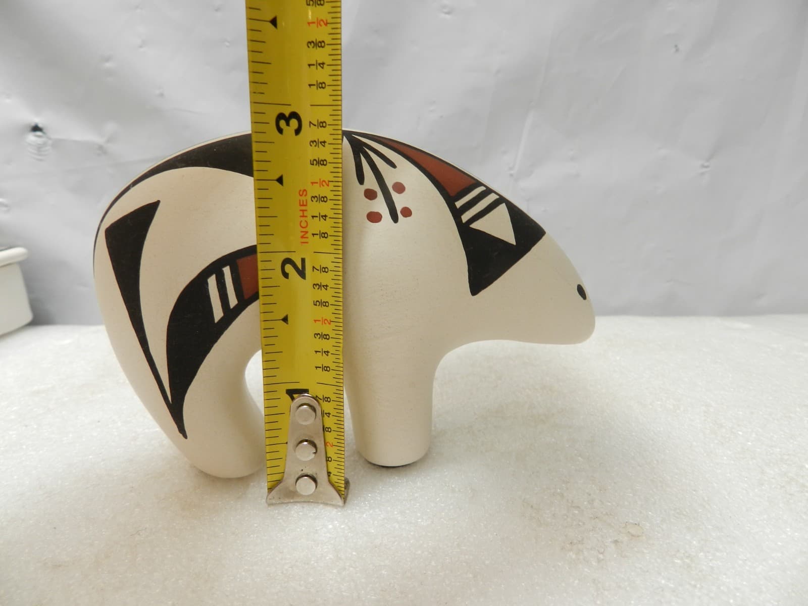 Native American Acoma Pueblo Pottery Bear Pottery Figure Handmade (I22JK) - Thumbnail 8