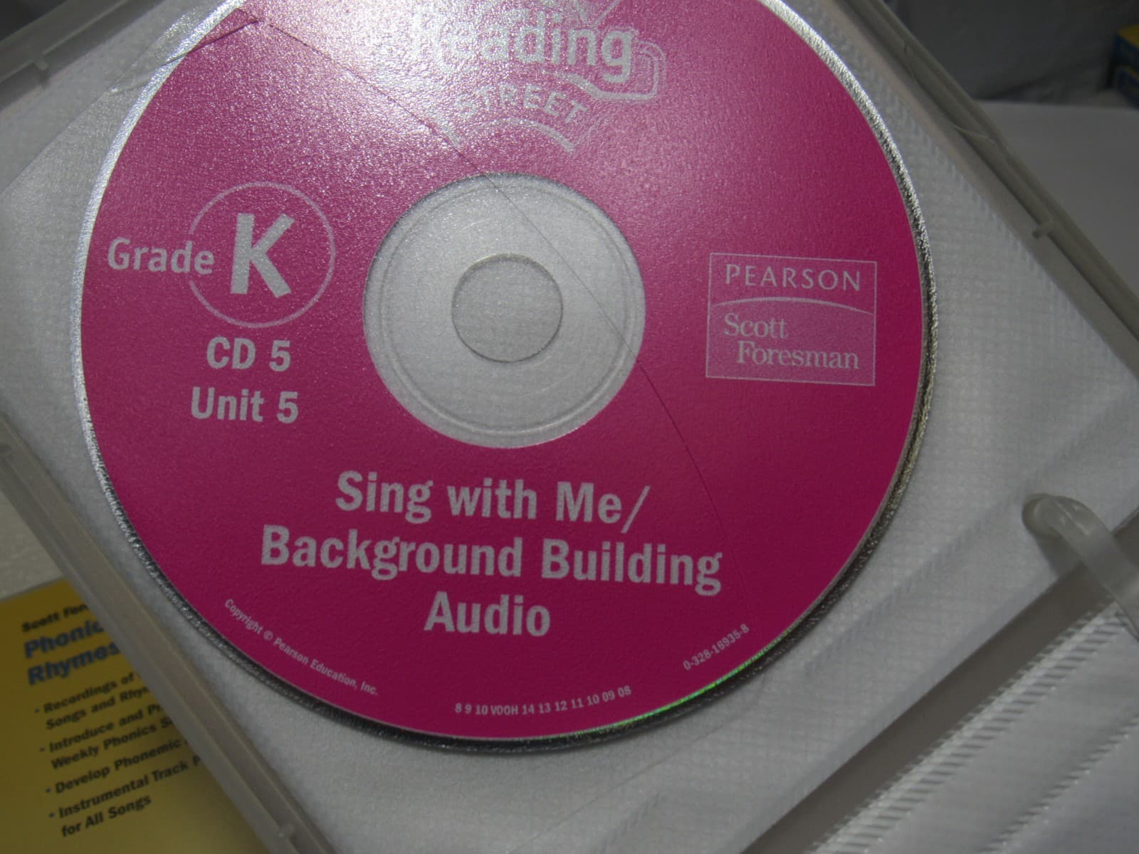 Reading Street Sing with Me/Background Building & Phonic Song CD Grade K (W7J) - Thumbnail 6