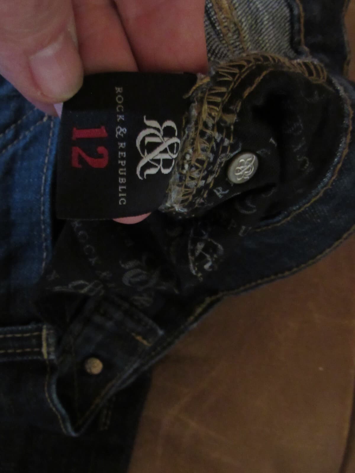 Rock & Republic Women's Boot Cut Bling Jeans Size 12 (P8M) - Thumbnail 6