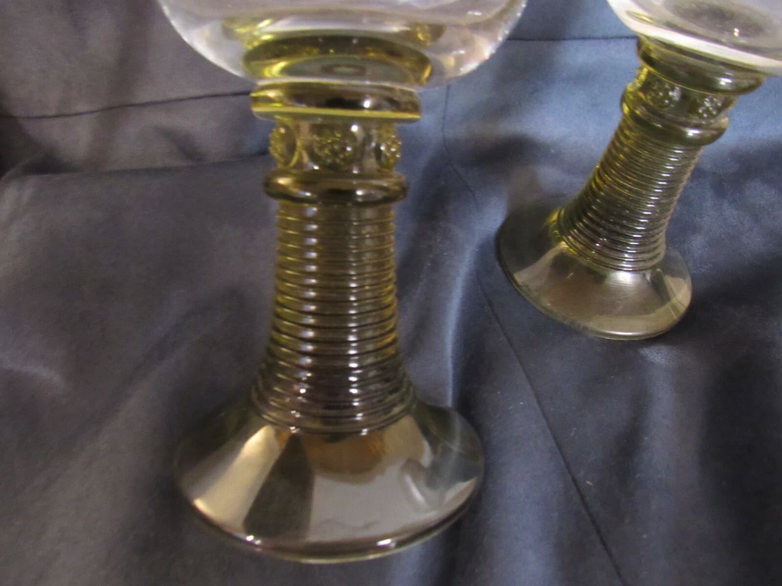 Vintage Albert of Brandenburg Crest BeeHive Wine Glasses Amber Stem German X93S - Thumbnail 5