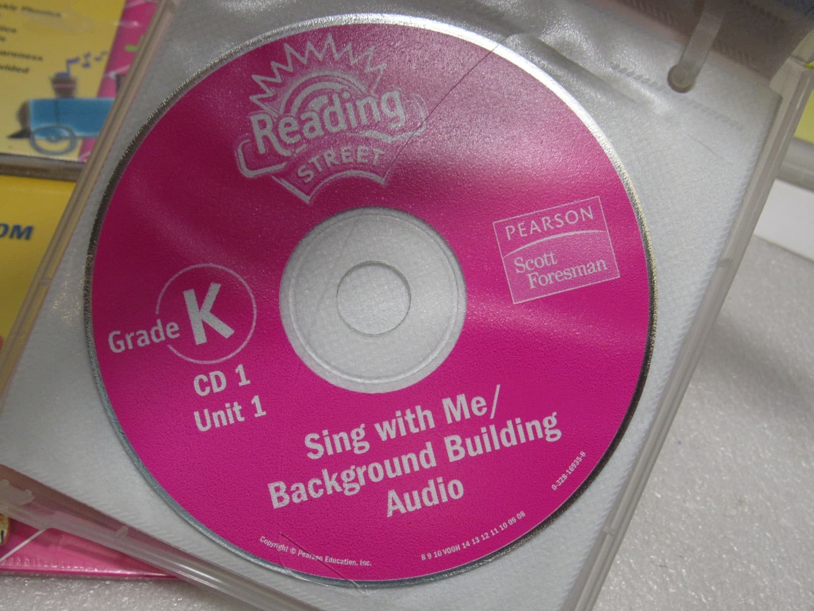 Reading Street Sing with Me/Background Building & Phonic Song CD Grade K (W6J) - Thumbnail 4