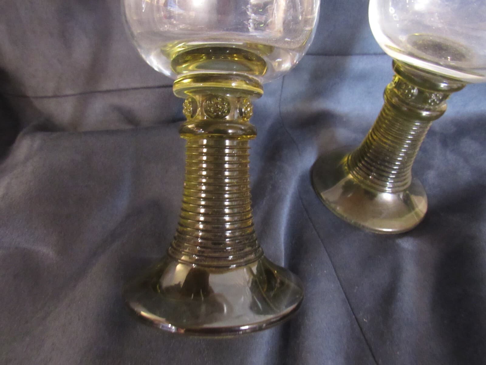 Vintage Albert of Brandenburg Crest BeeHive Wine Glasses Amber Stem German X93S - Thumbnail 6
