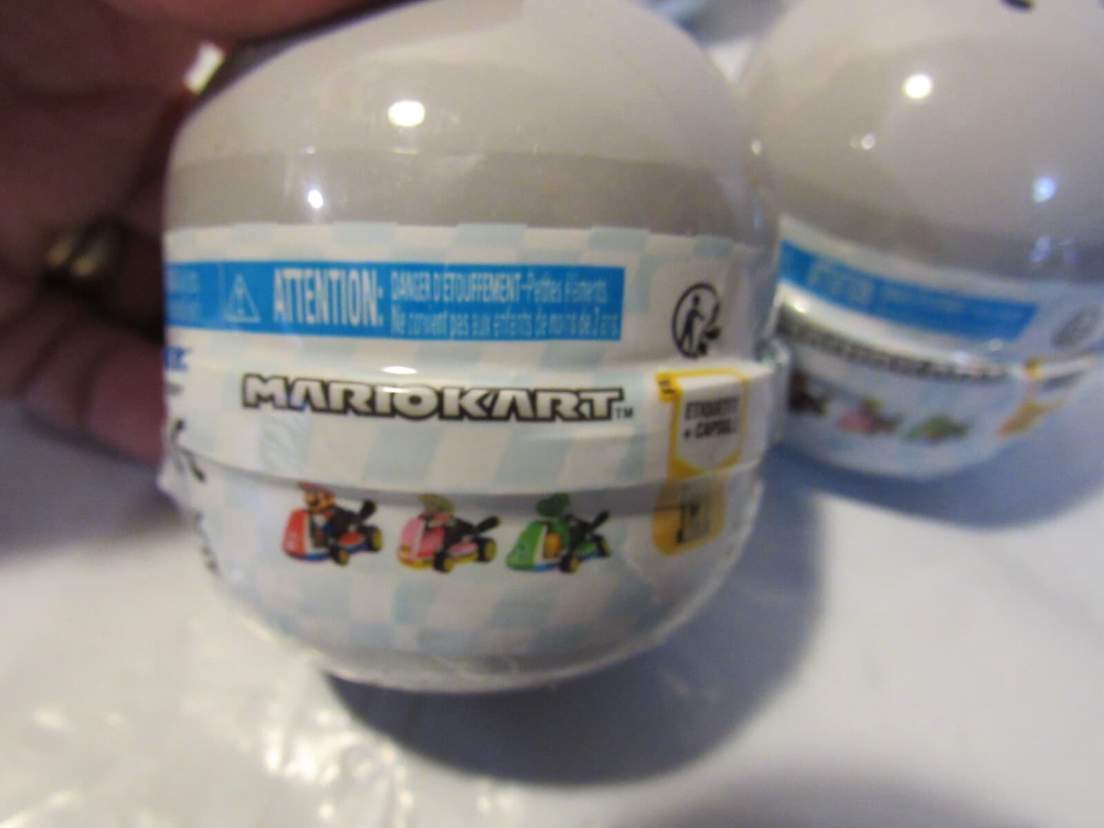 Lot Of 6 TOMY Nintendo Mario Kart Pull Back Racers Sealed Capsule B19K - Thumbnail 2