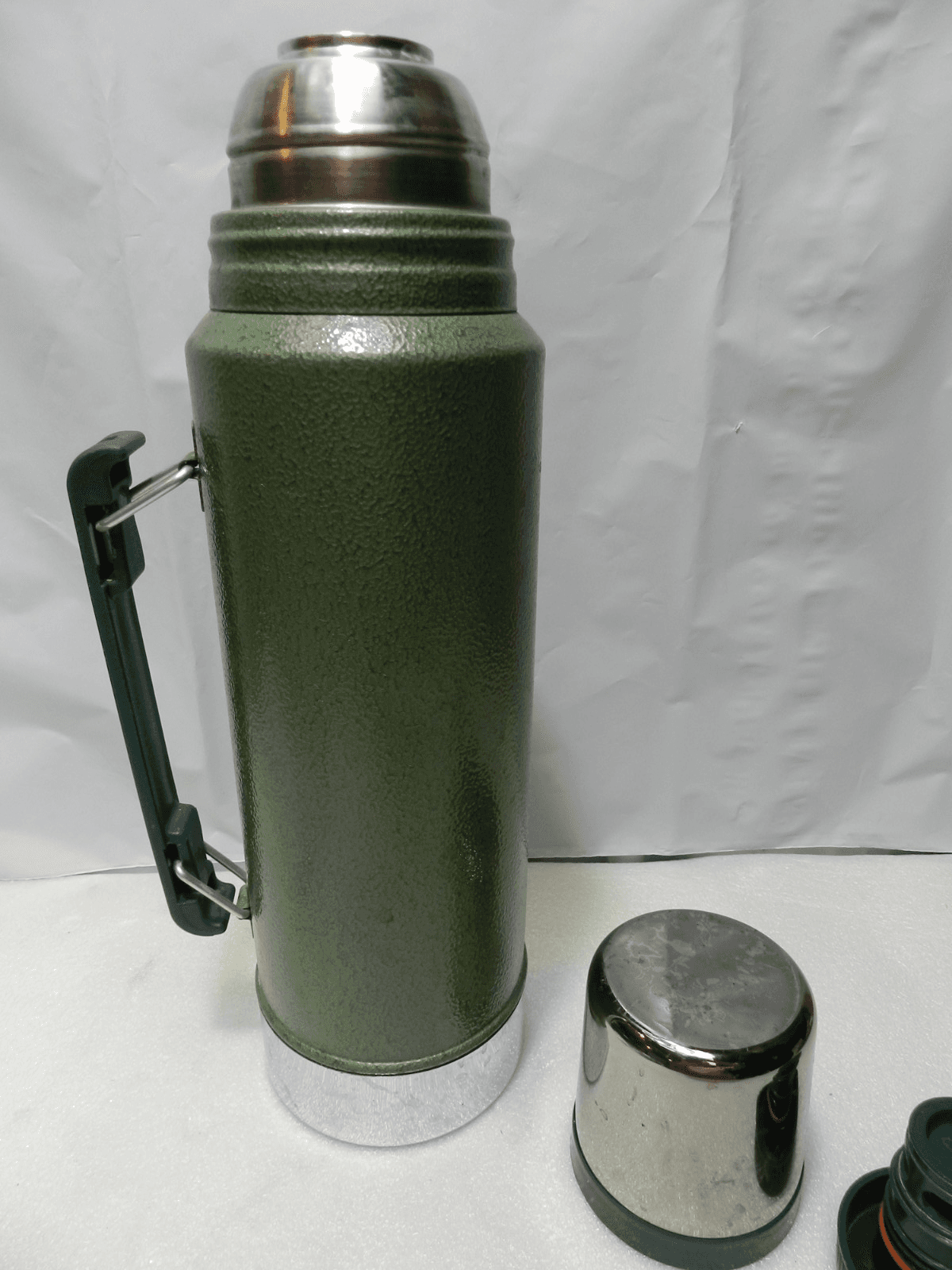 Vintage Stanley Classic 1.1 Qt 1L Green Vacuum Bottle Thermos Clean Z96J - Thumbnail 6