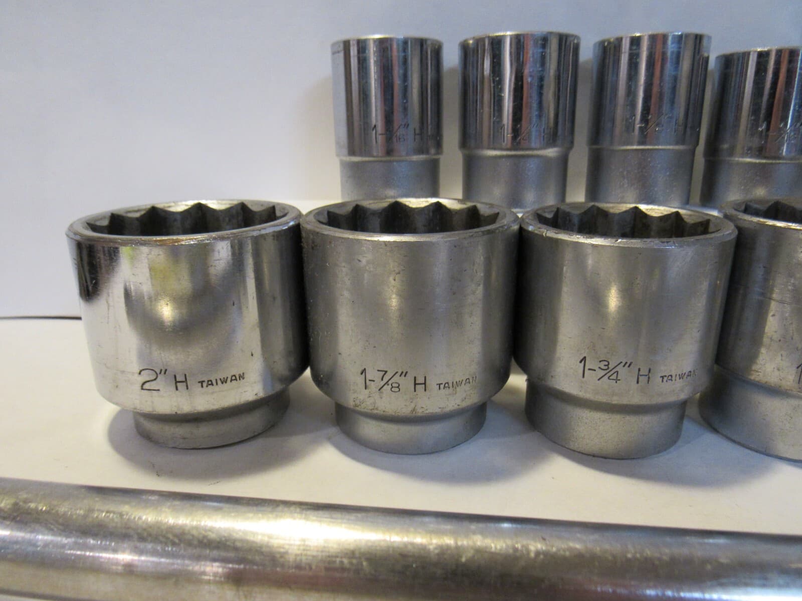 19 pc Heavy Duty SOCKET SET 2" - 3/4" Sockets /2 extenders/1 Break Bar (H67KD - Thumbnail 8