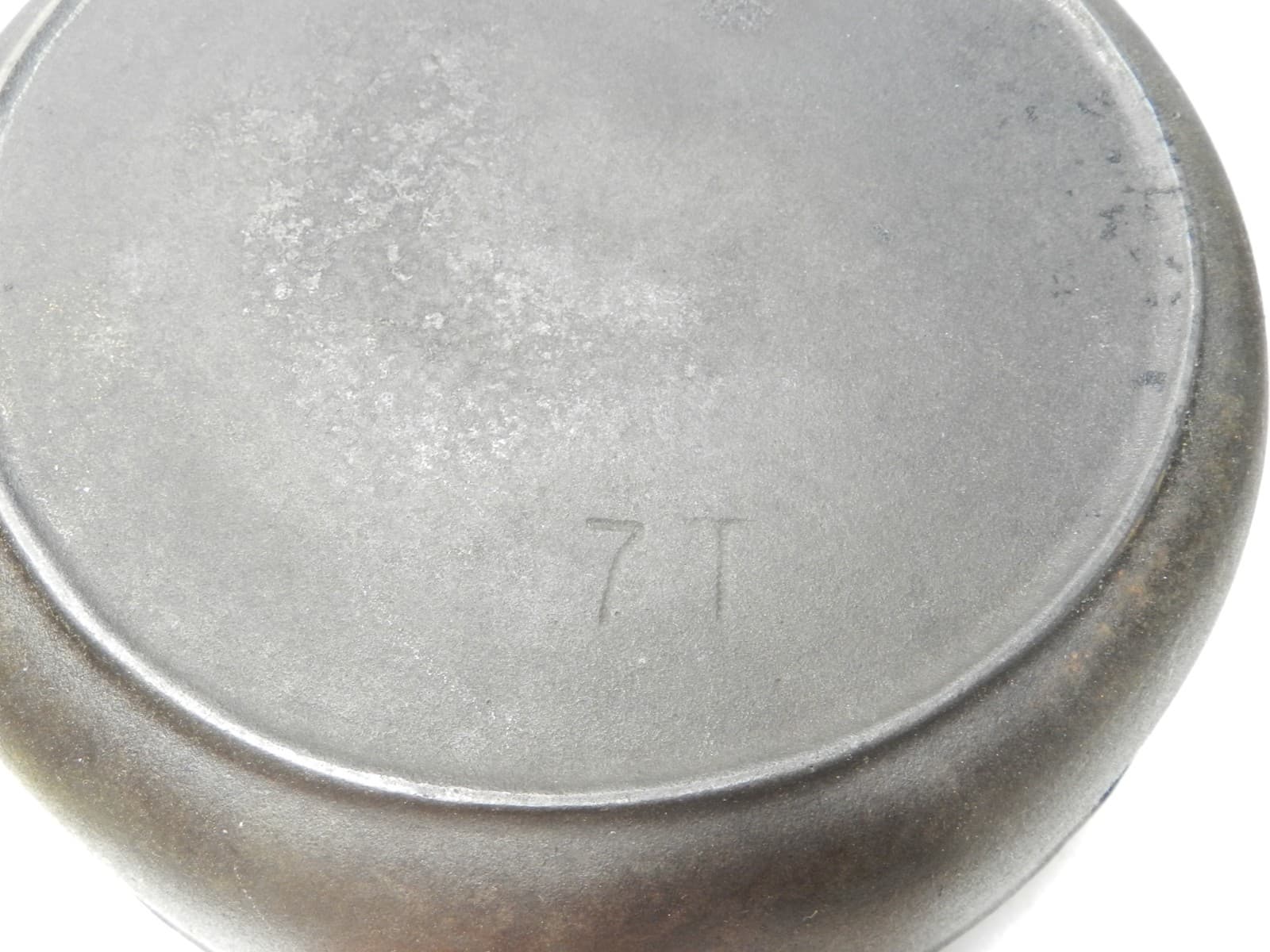Vintage BSR Century Series Size # 7 (7T) Cast Iron Skillet Sits Flat 60's I27S - Thumbnail 5