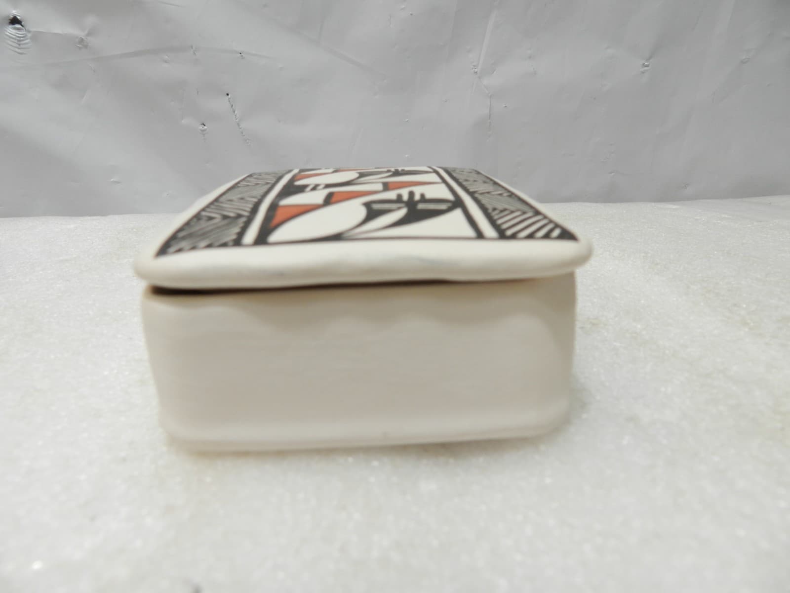 Vintage Acoma Pueblo Trinket Box Pottery w/ Lid Handmade New Mexico (I26JK) - Thumbnail 5