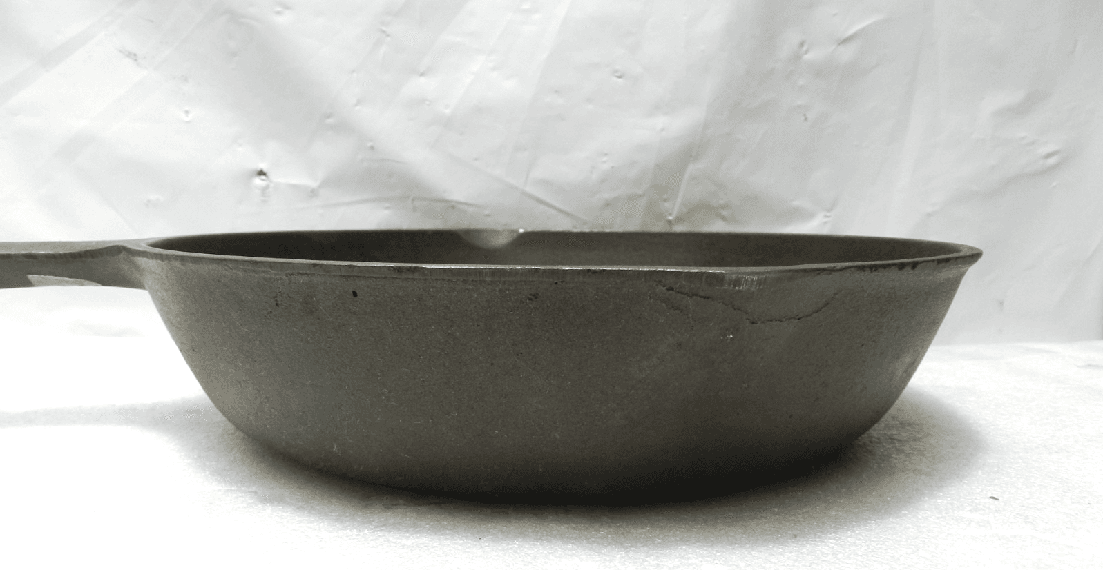 Vintage BSR Century Series Size # 7 (7T) Cast Iron Skillet Sits Flat 60's I27S - Thumbnail 3