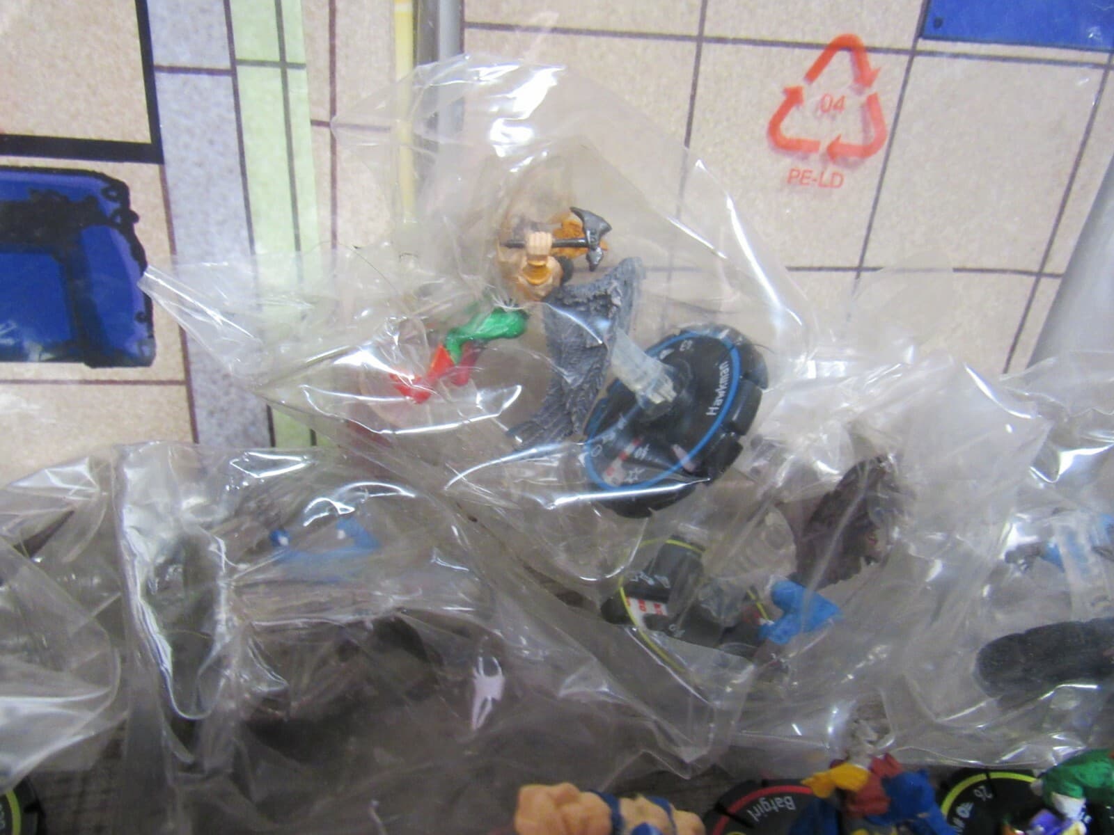 Wizkids DC Hypertime heroclix figures Mats Rings and more - Thumbnail 8