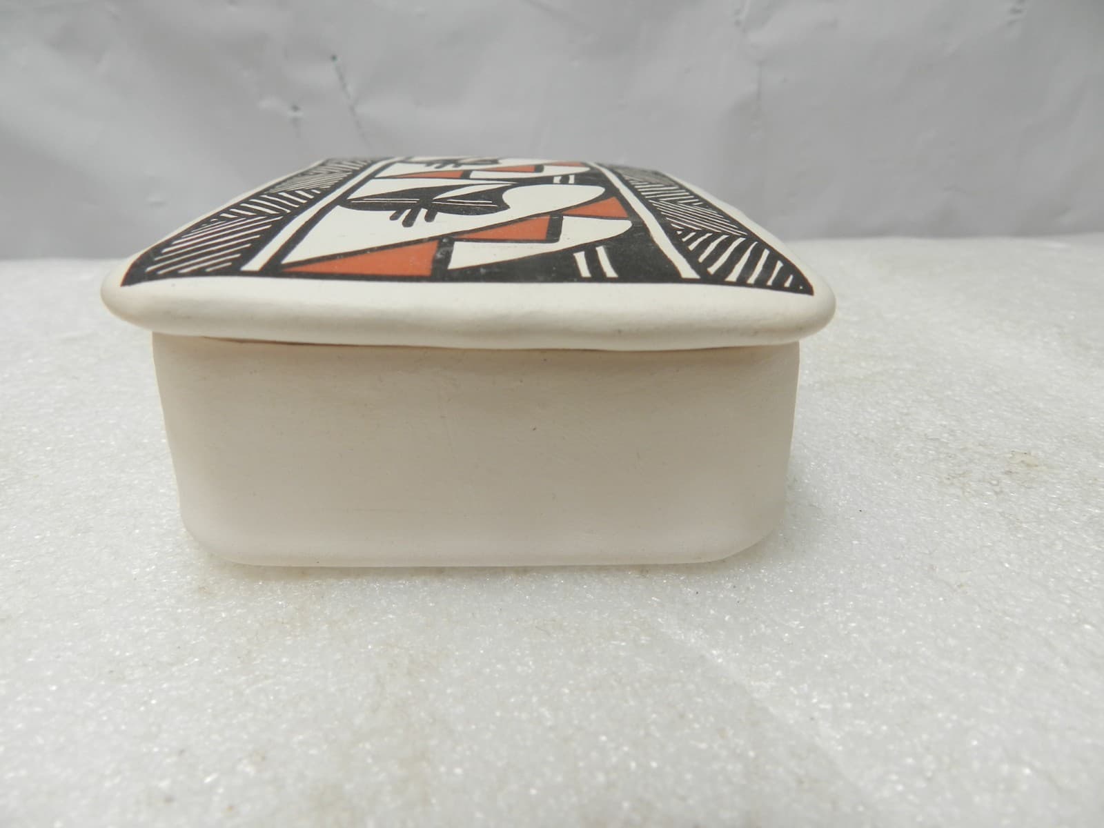 Vintage Acoma Pueblo Trinket Box Pottery w/ Lid Handmade New Mexico (I26JK) - Thumbnail 3