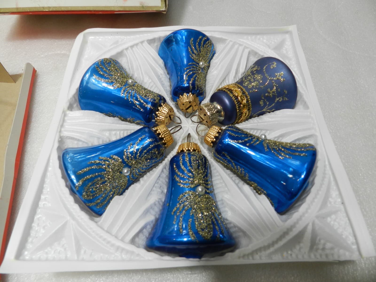 17 Vintage Germany Blue/Gold/Silver Sparkle Glass Bells & Globes Ornaments (C6J - Thumbnail 12