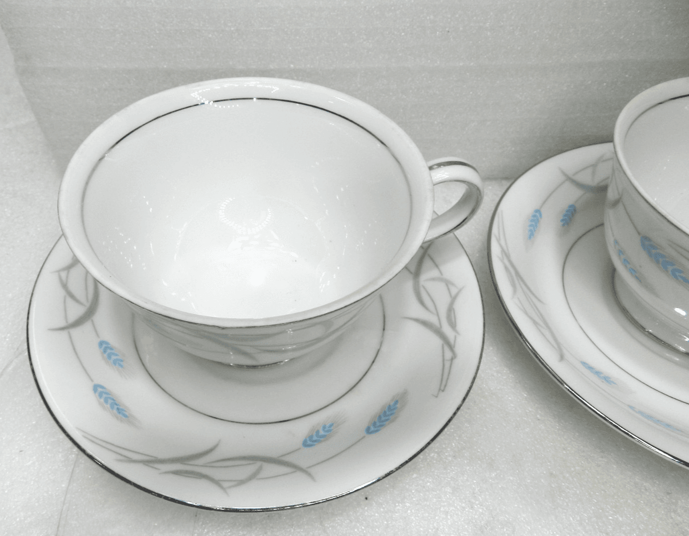 Vintage Valmont China Japan Royal Wheat Tea Cup & Saucer Service For 4 (K23J) - Thumbnail 4