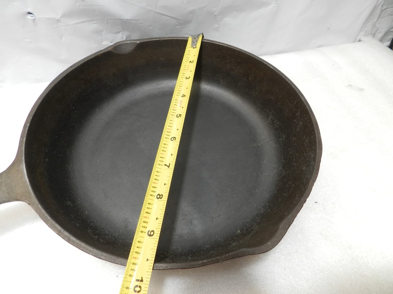 Vintage BSR Century Series Size # 7 (7T) Cast Iron Skillet Sits Flat 60's I27S - Thumbnail 8