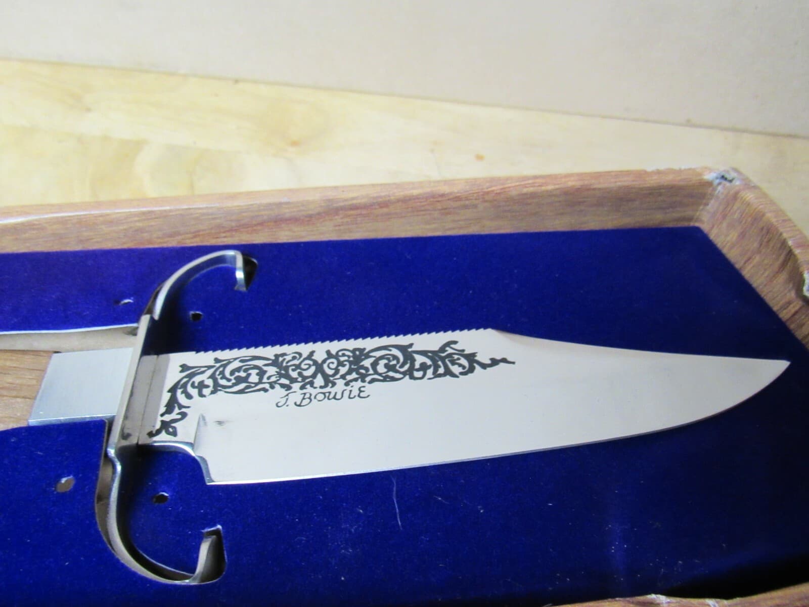 Vintage 10” Fixed Blade J. Bowie Knife Wooden Handle ( K) - Thumbnail 2