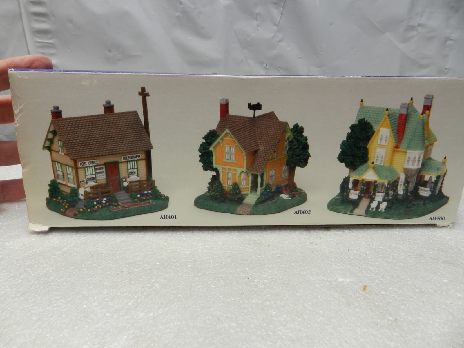 Set Of 3 LIBERTY FALLS Miniature Village Christmas Buildings AH407 (C21J) - Thumbnail 13