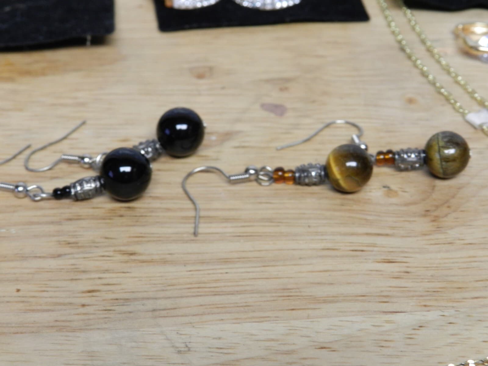 Fashion Jewelry Lot Earrings Necklace Bracelet Watch (K) - Thumbnail 10