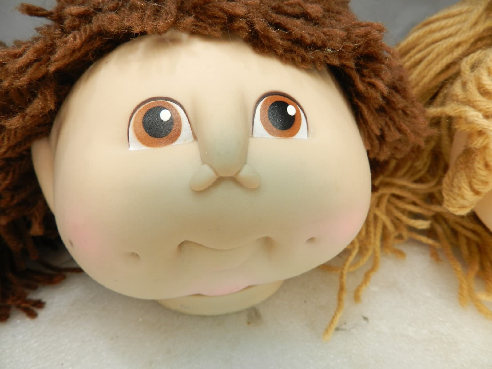 3 Cabbage Patch Doll Heads 1984 Heads Only 2 Girls 1 Boy Unused Doll Making K30J - Thumbnail 10