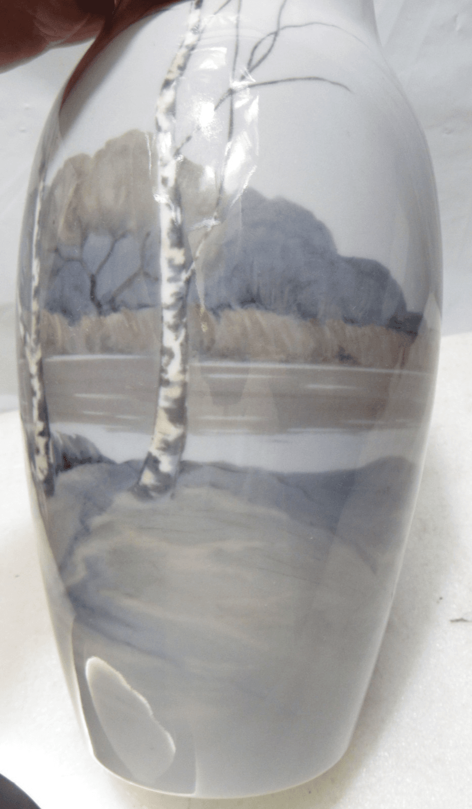 Bing & Grøndahl B&G Danish Porcelain Vase Natural Scene 10” 243/8322 (I45S) - Thumbnail 3