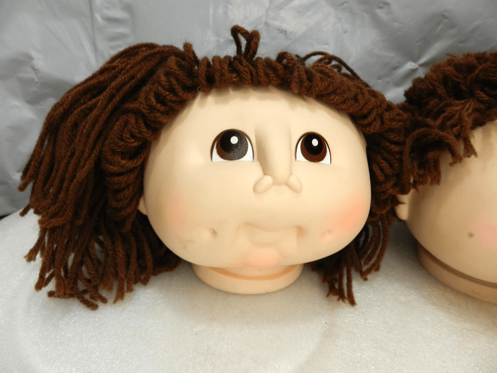 3 Cabbage Patch Doll Heads 1984 Heads Only 2 Girls 1 Boy Unused Doll Making K30J - Thumbnail 2