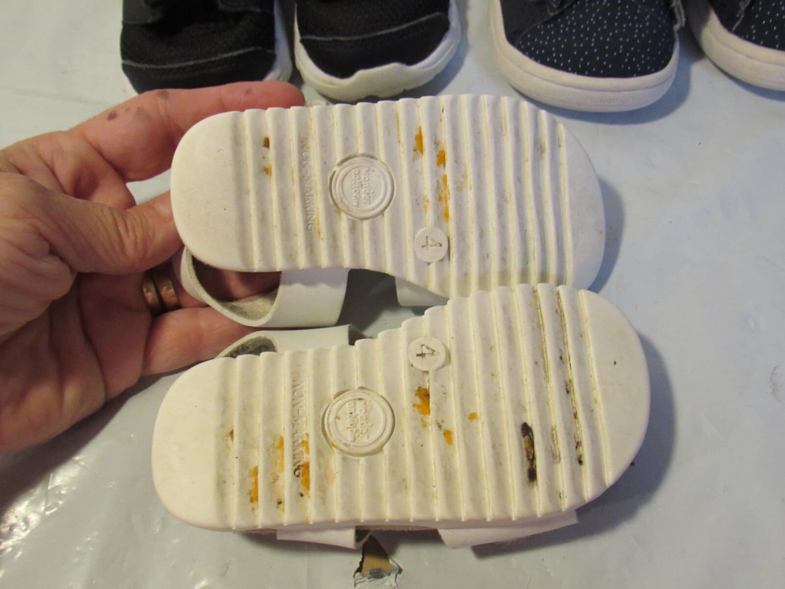 3 Pair Infant Toddler Girls Shoes Puma Nike Wander Nation Size 4 B32M - Thumbnail 3