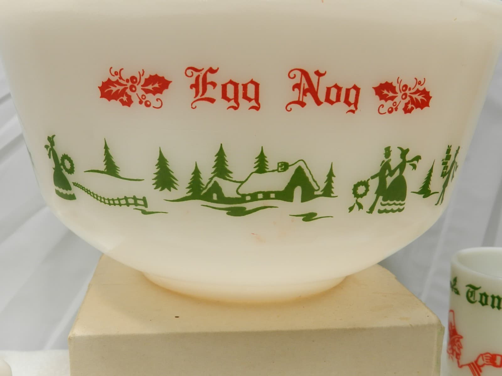 Vintage Hazel Atlas Milk Glass Christmas Egg Nog Set Punch Bowl And 6 Mugs E26J - Thumbnail 2