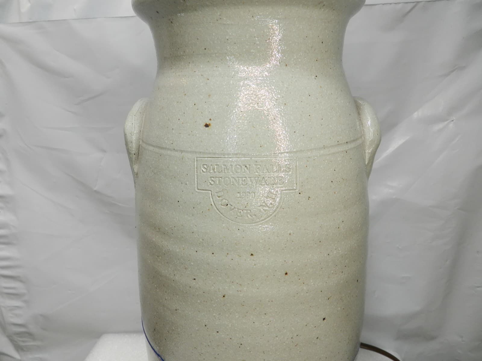 SALMON FALLS Dover, NH Salt Glazed Pottery Crock Lamp Amish Buggy Design I48S - Thumbnail 5