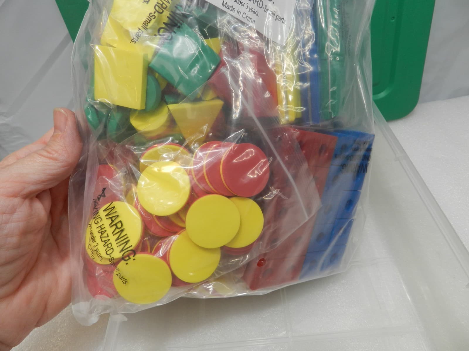 Harcourt Math: Student Manipulative Kit Grade K Home School (E30J) - Thumbnail 5